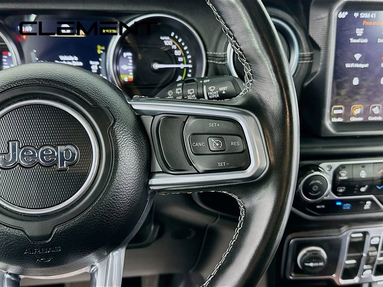 Used 2023 Jeep Wrangler Unlimited Sahara w/ Cold Weather Group image 17