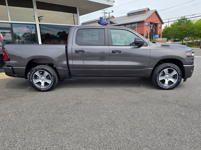New 2026 RAM 3500 Limited AWD/4WD image 40