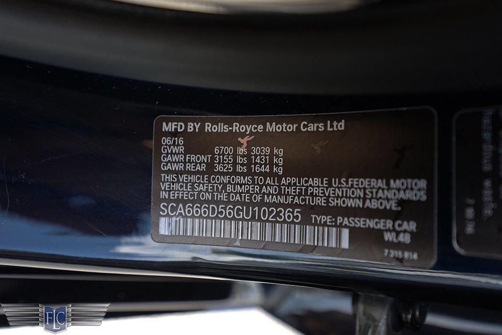 Used 2016 Rolls-Royce Dawn RWD image 40