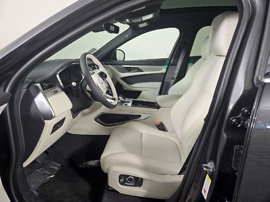 New 2026 Jaguar F-PACE R-Dynamic S AWD/4WD image 10