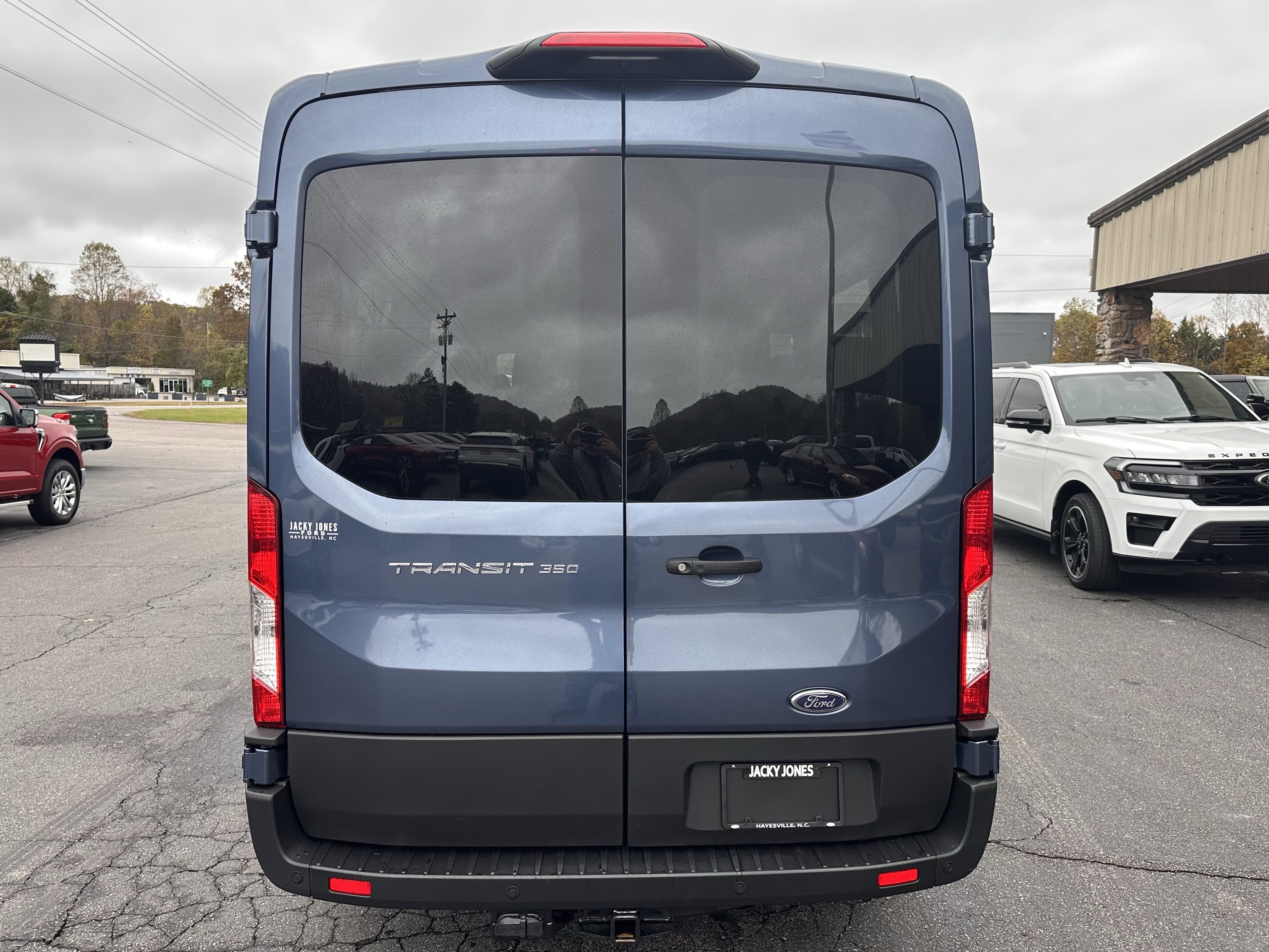 Used 2025 Ford Transit 350 XL RWD image 7