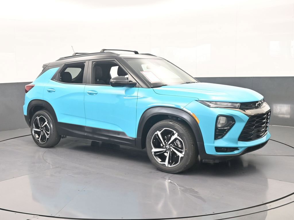 Used 2021 Chevrolet TrailBlazer RS w/ Sun and Liftgate Package FWD image 8