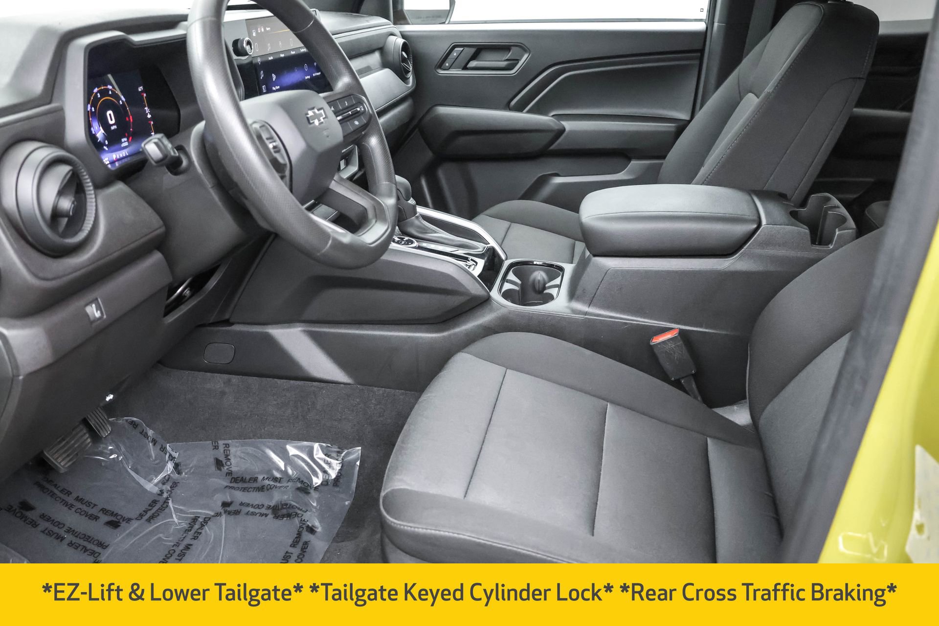 Used 2023 Chevrolet Colorado Trail Boss AWD/4WD image 6