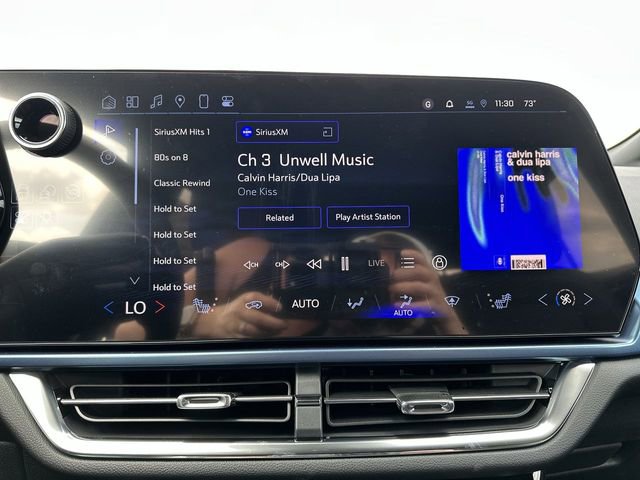 New 2025 Chevrolet Equinox EV LT image 13