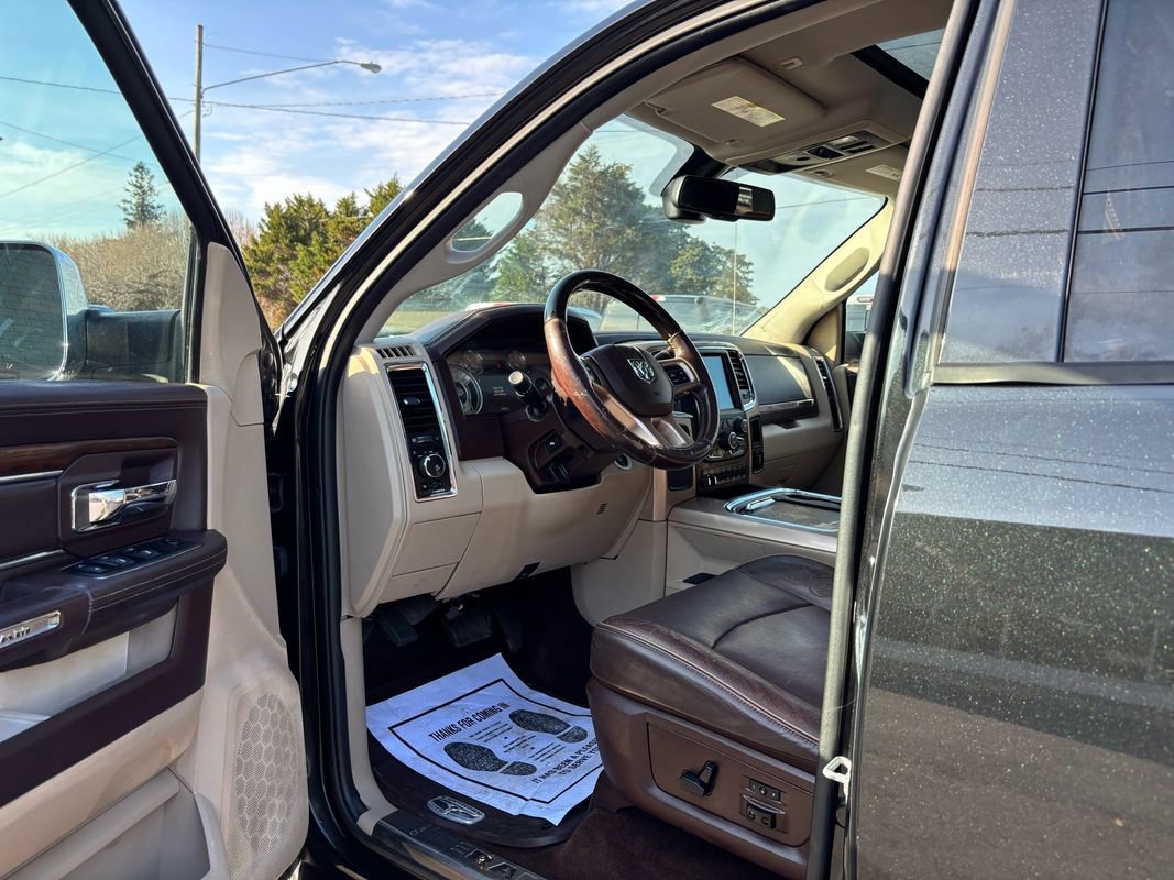 Used 2017 RAM 3500 Laramie Longhorn w/ Convenience Group image 15