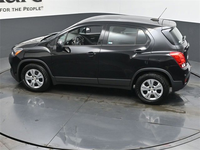 Used 2019 Chevrolet Trax LS image 42