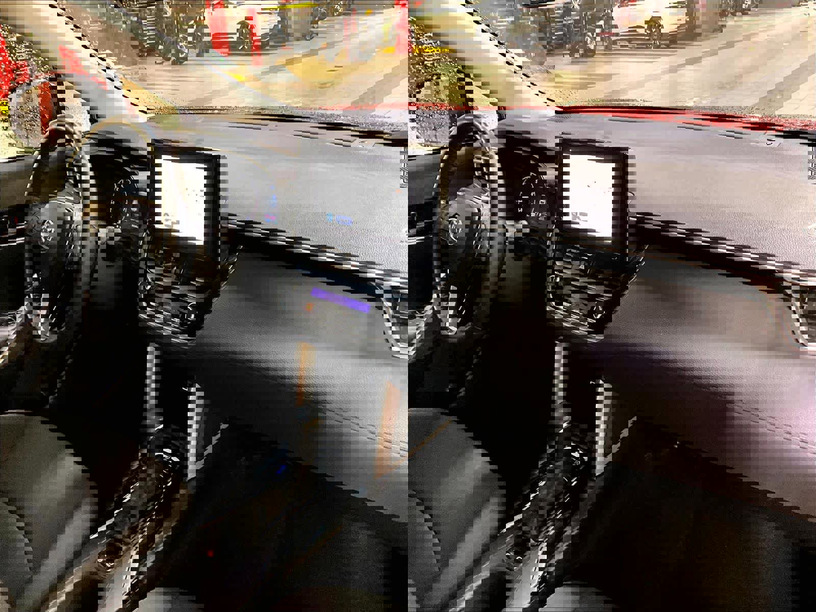 Used 2024 Toyota Corolla Cross LE image 14