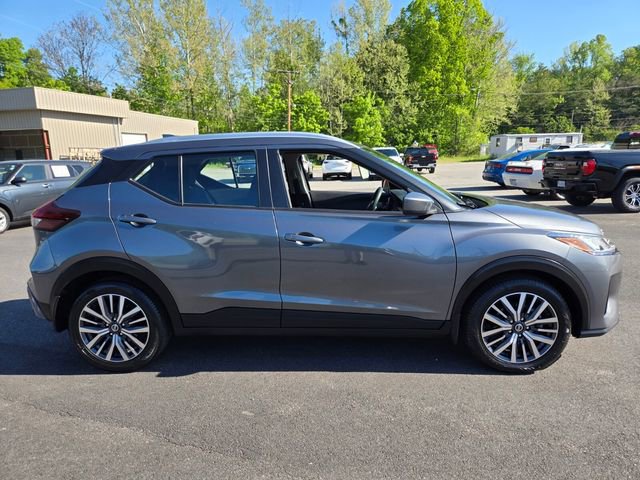 Used 2021 Nissan Kicks SV FWD image 9