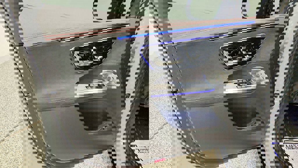 Used 2024 Mercedes-Benz EQE AMG 4MATIC SUV w/ AMG Dynamic Plus Package image 11