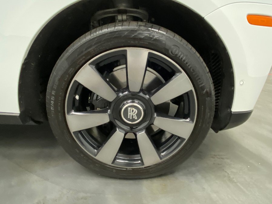 Used 2019 Rolls-Royce Cullinan AWD/4WD image 16