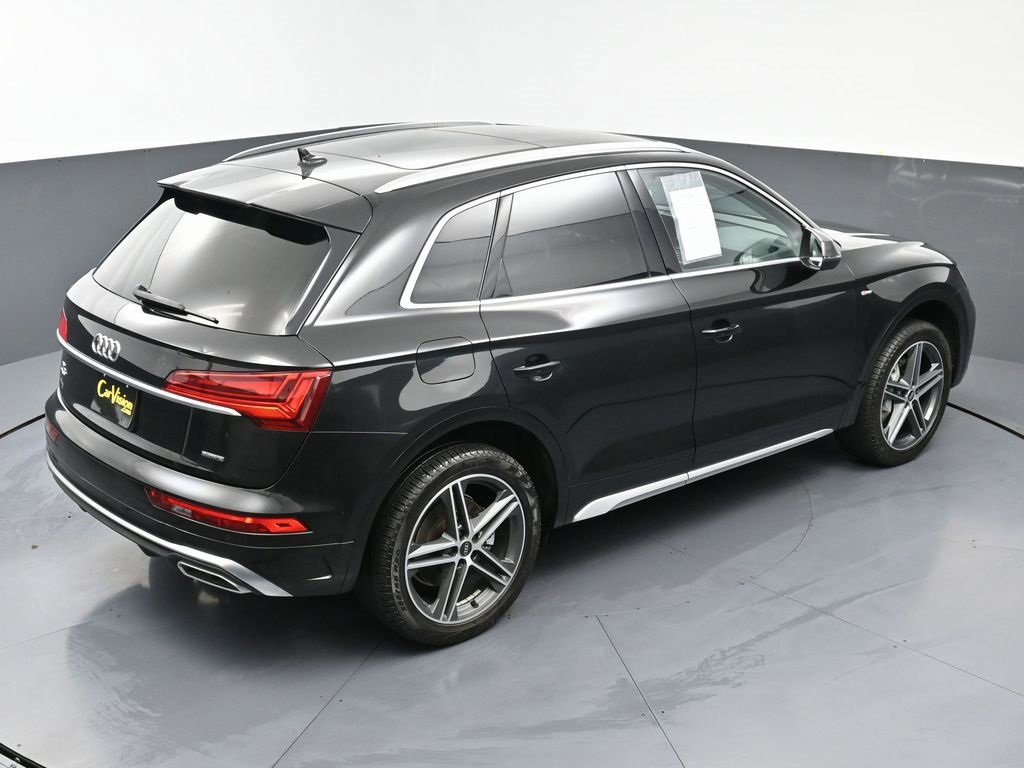 Used 2023 Audi Q5 e Premium w/ Convenience Package image 40