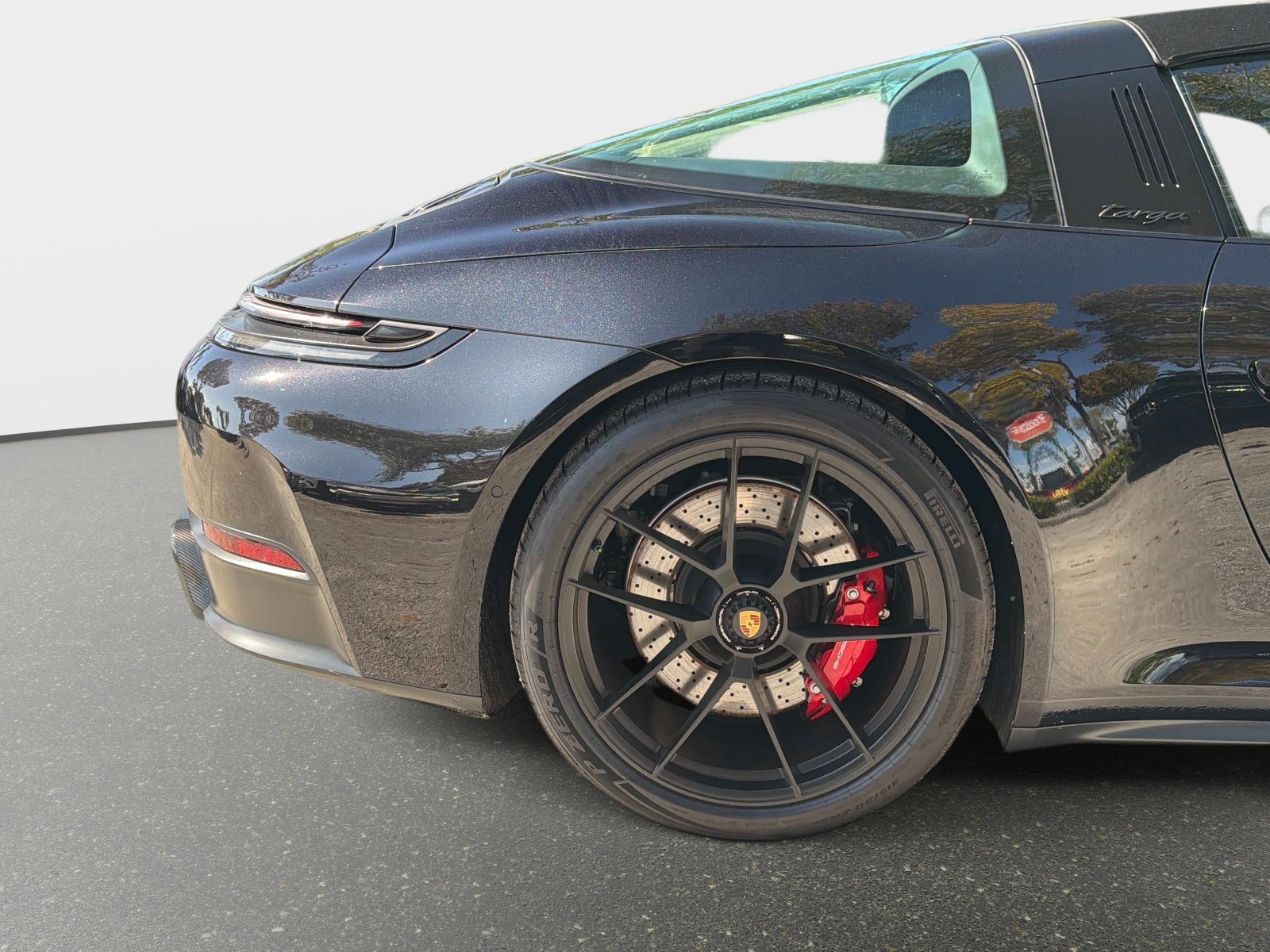 Used 2025 Porsche 911 Targa 4 GTS image 20
