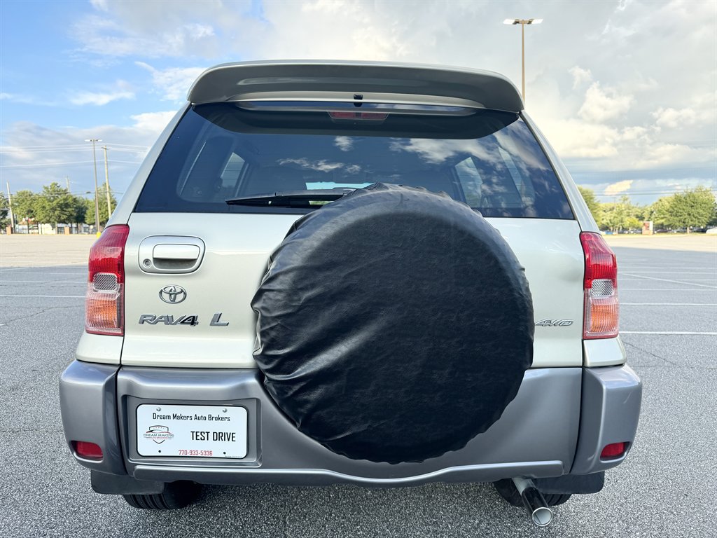 Used 2001 Toyota RAV4 4WD image 9