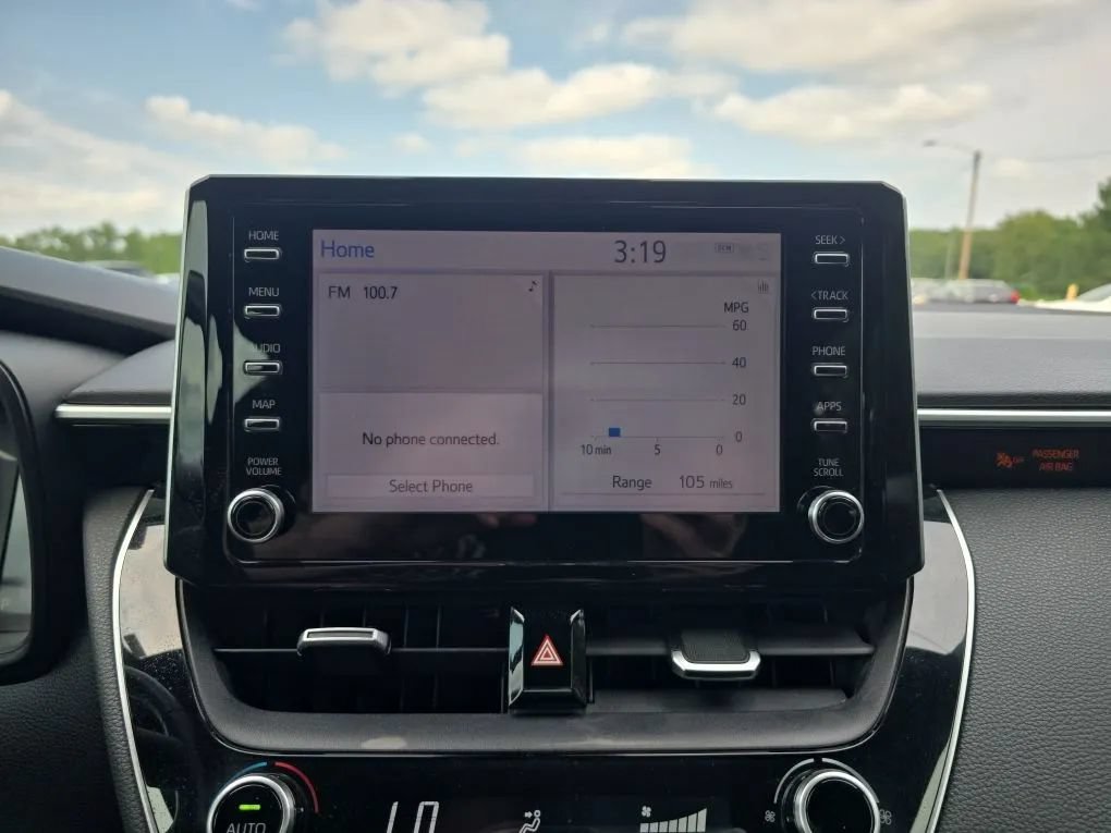 Used 2020 Toyota Corolla SE FWD image 24
