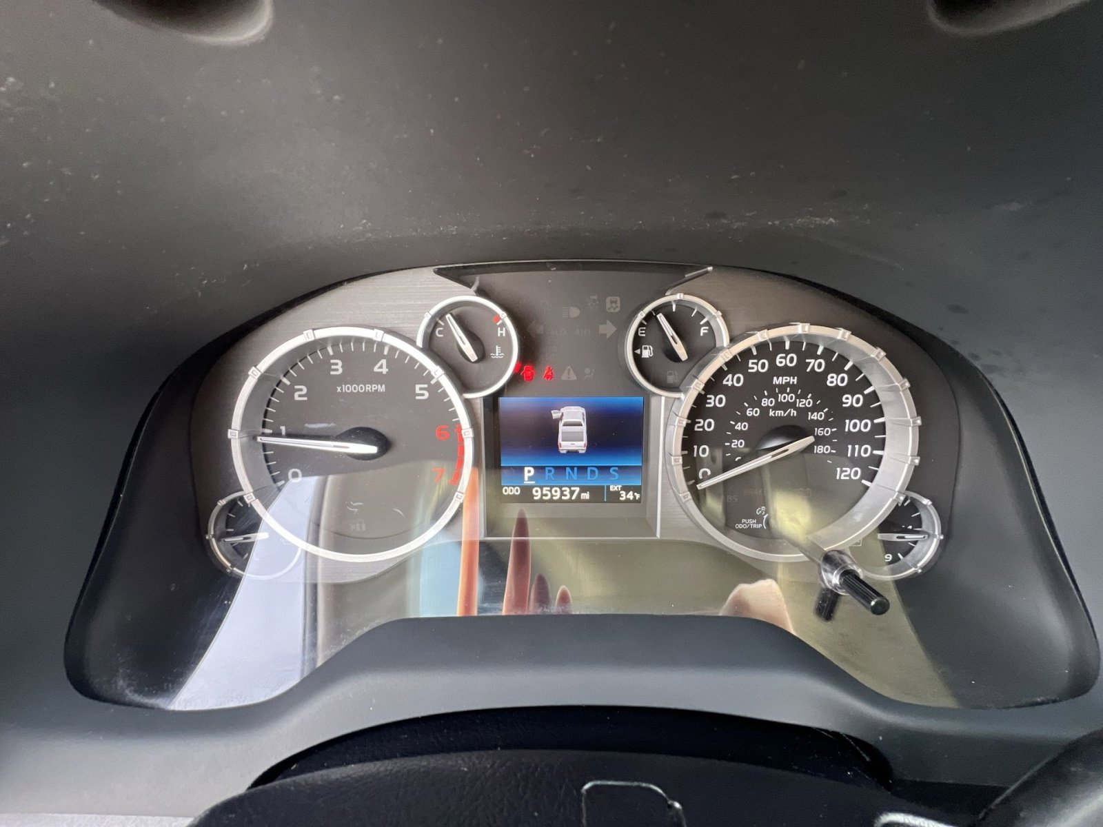 Used 2015 Toyota Tundra SR5 image 16