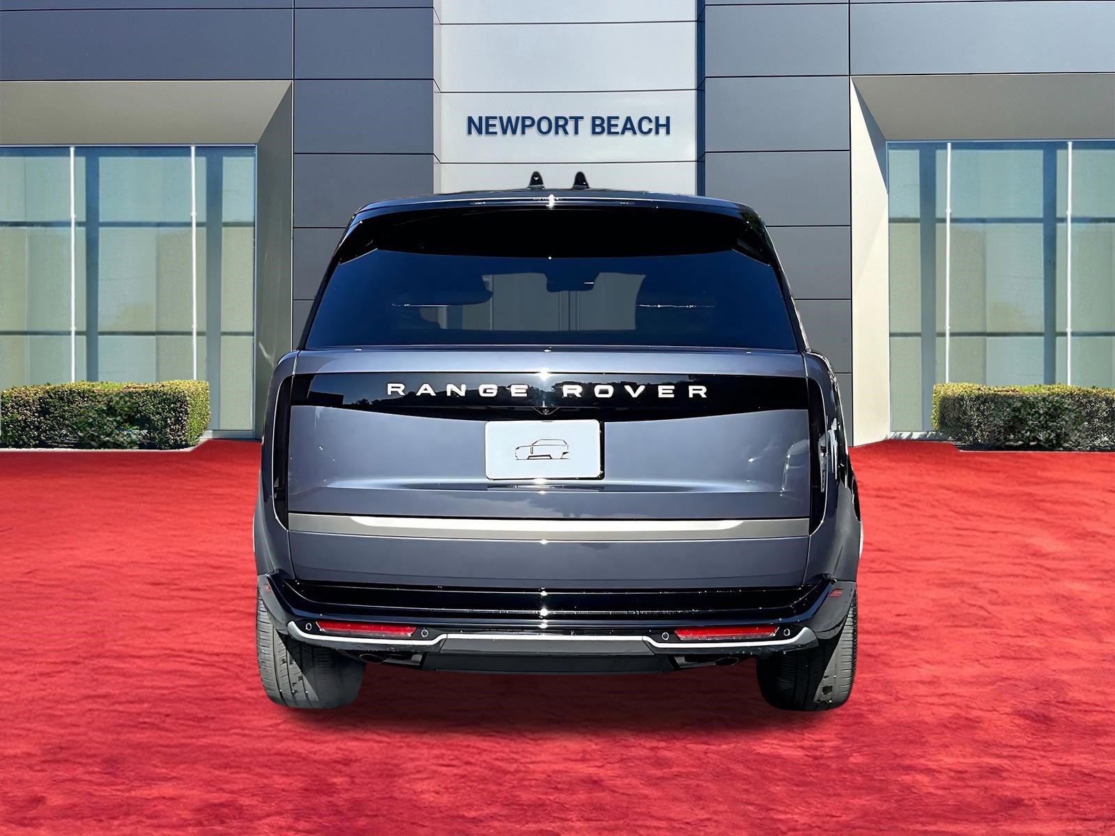 New 2026 Land Rover Range Rover Long Wheelbase SE image 5