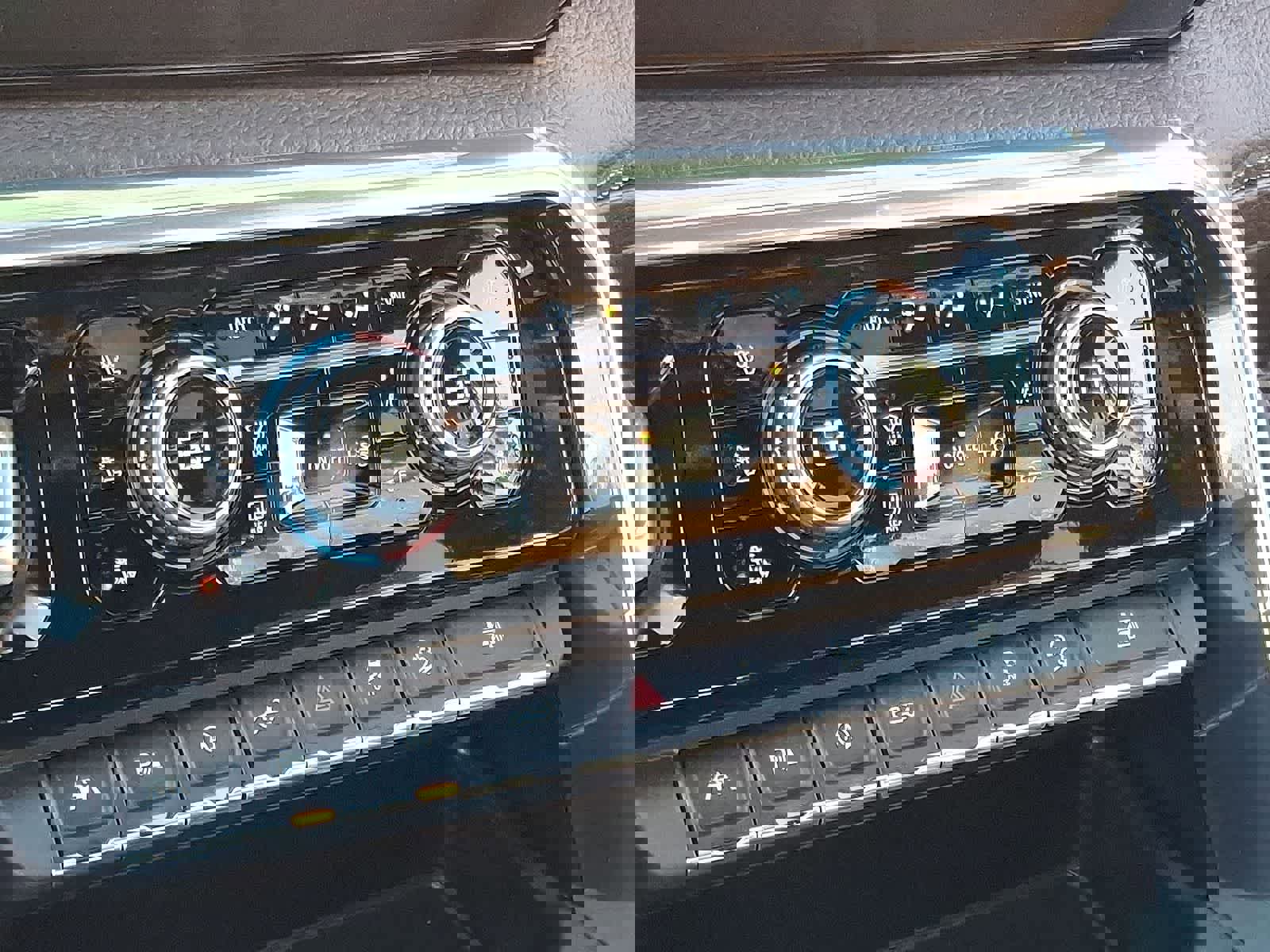 Certified 2024 GMC Sierra 1500 Denali w/ Denali Reserve Package image 24