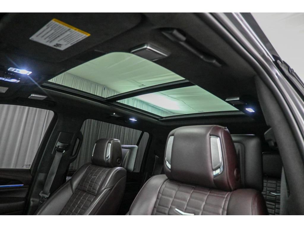 Certified 2022 Cadillac Escalade ESV Premium Luxury Platinum image 11