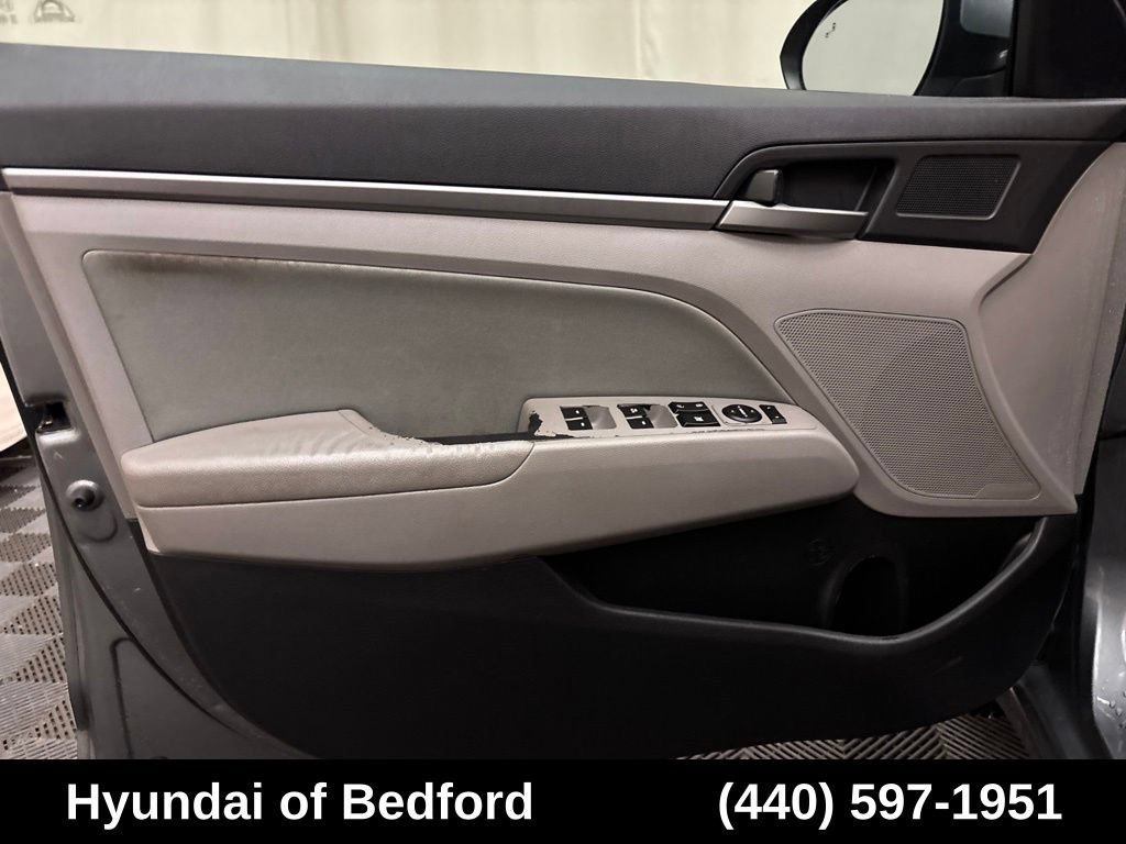 Used 2018 Hyundai Elantra Value Edition FWD image 10