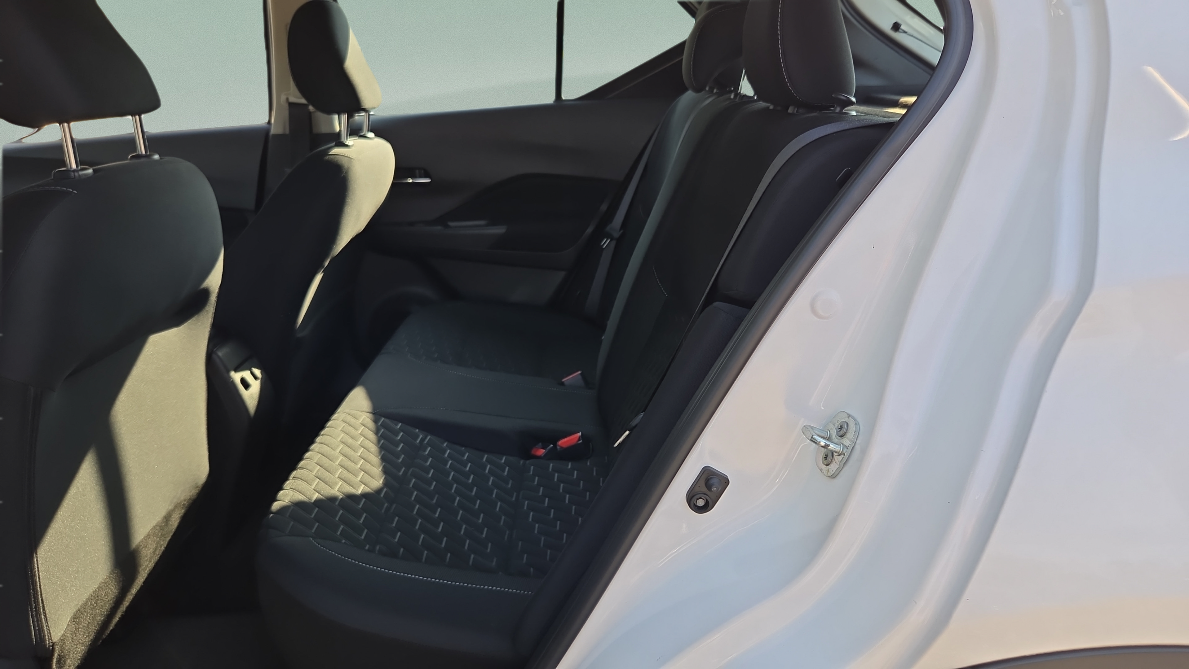 Used 2023 Nissan Kicks SV FWD image 10