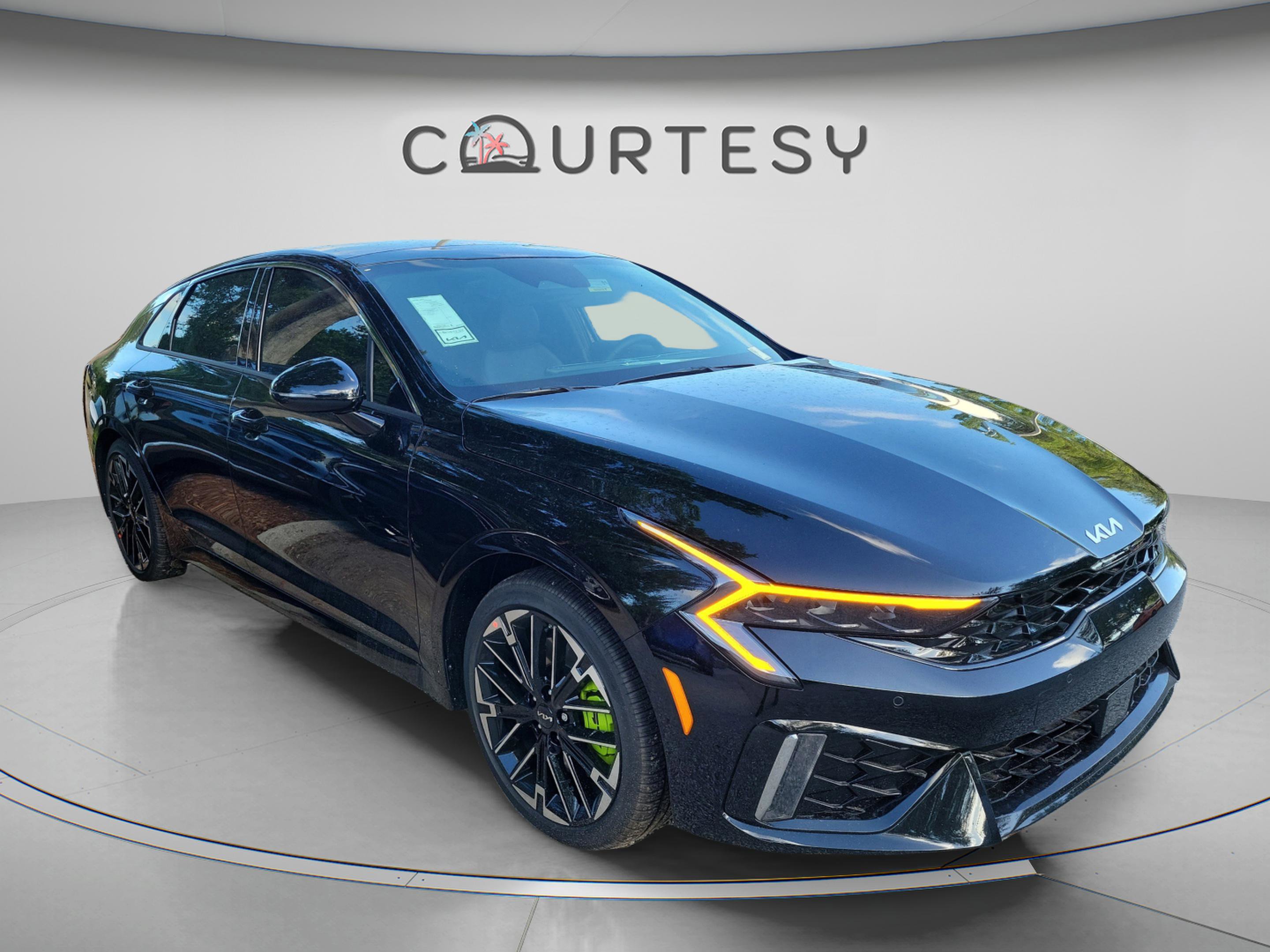 New 2026 Kia K5 GT FWD image 4