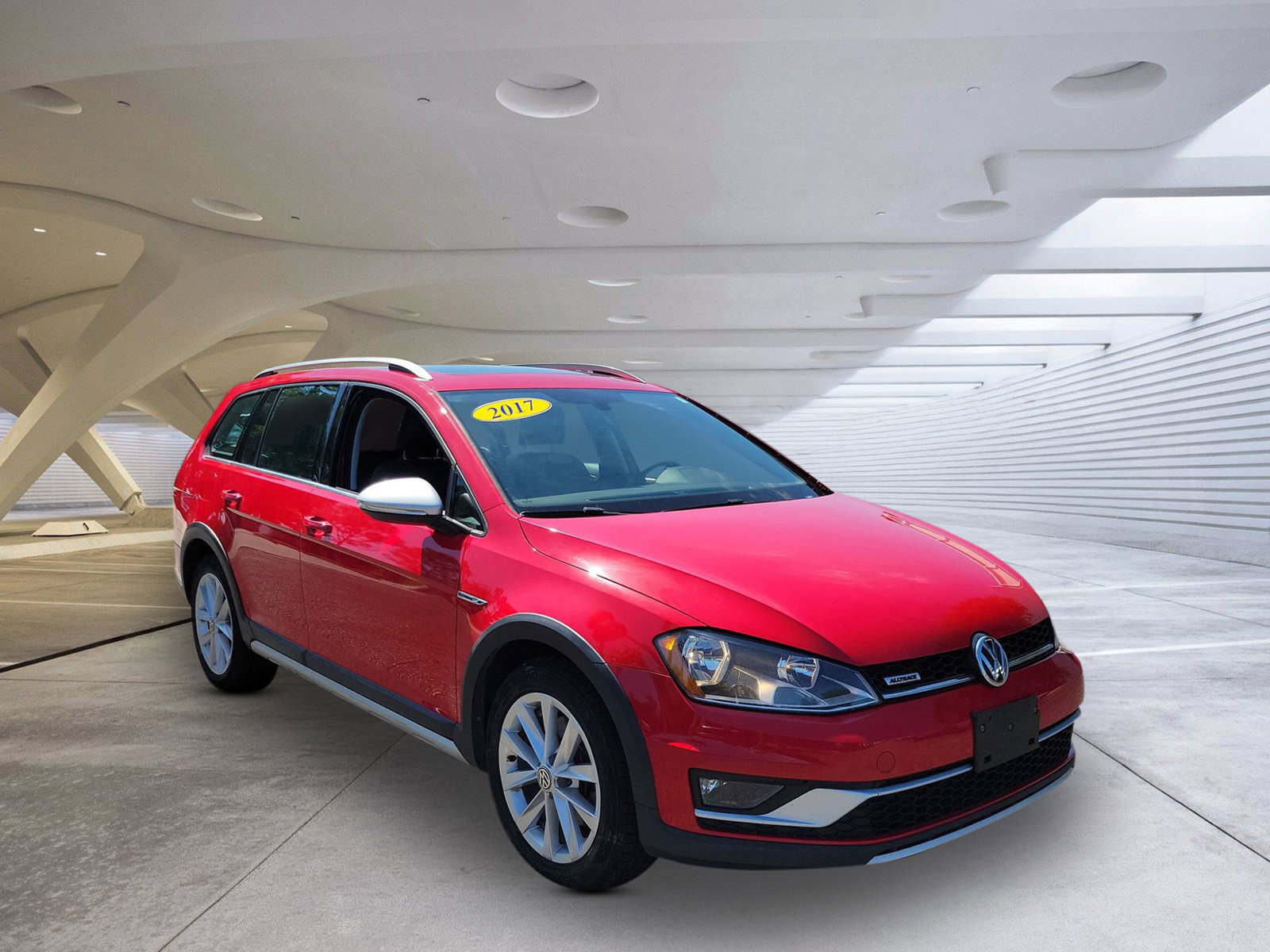 Used 2017 Volkswagen Golf Alltrack SE AWD/4WD image 1
