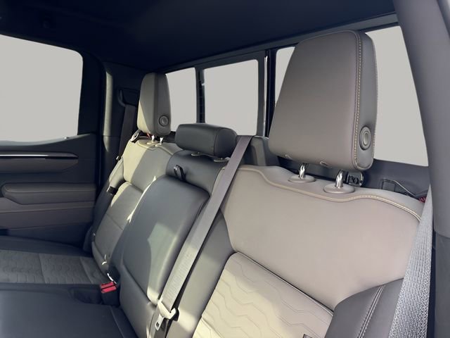 Used 2023 Chevrolet Silverado 1500 ZR2 w/ Technology Package image 19