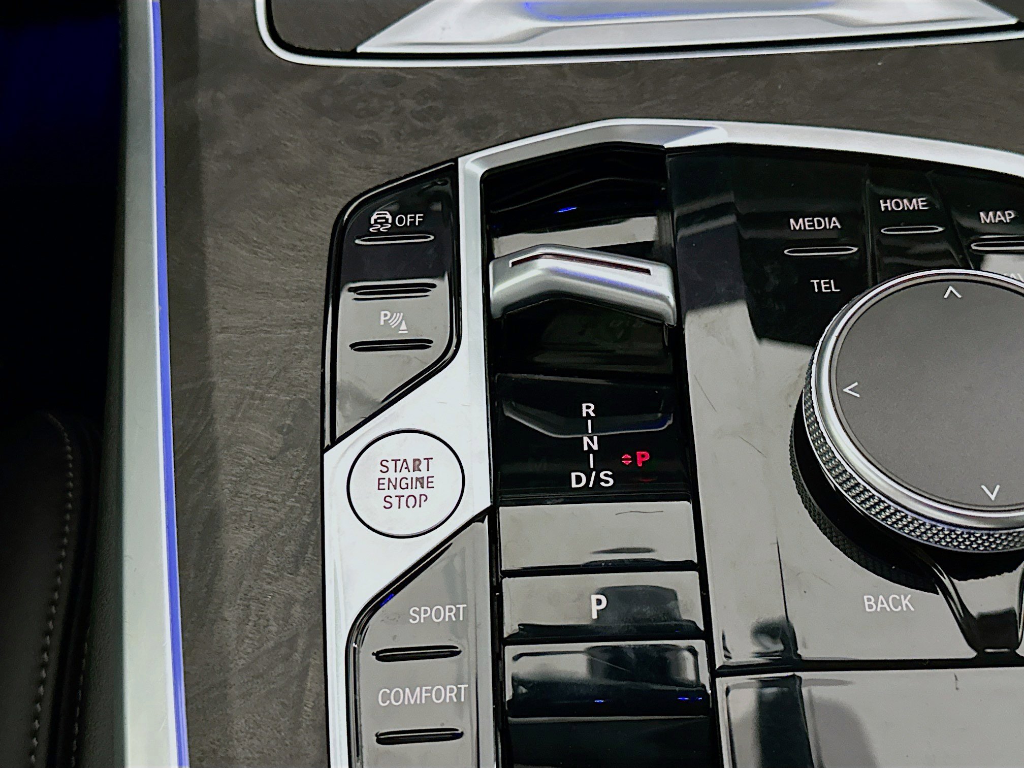 Used 2024 BMW X5 sDrive40i image 25