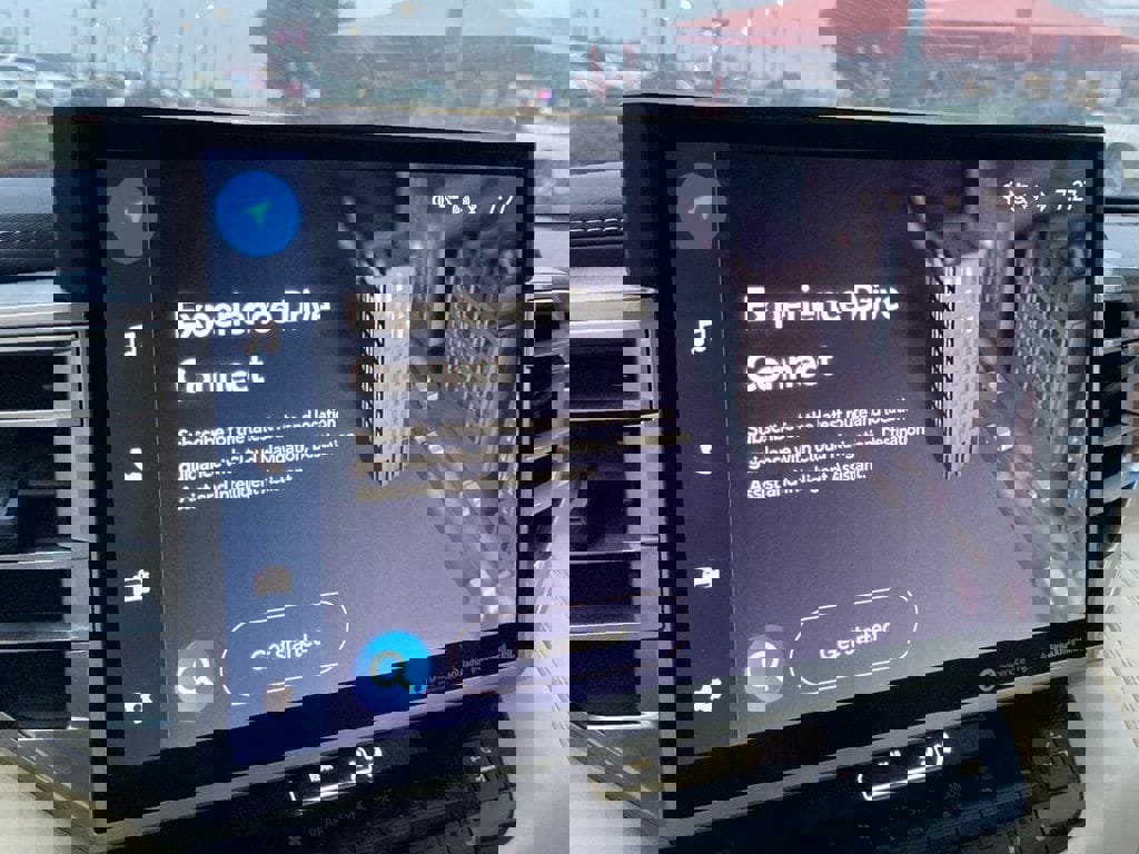 Used 2023 Toyota Sequoia Capstone AWD/4WD image 21