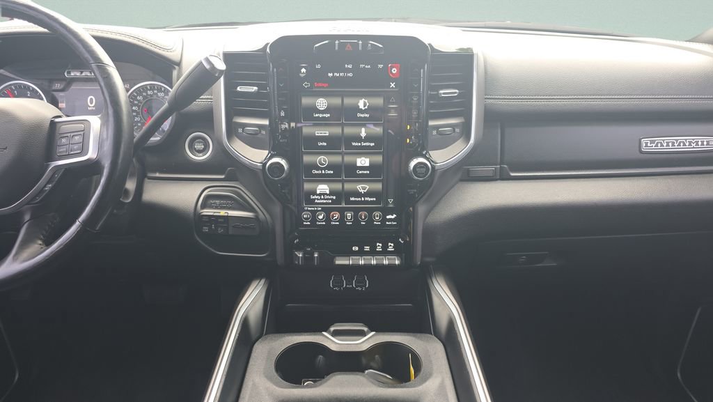 Used 2020 RAM 2500 Laramie w/ Night Edition AWD/4WD image 15