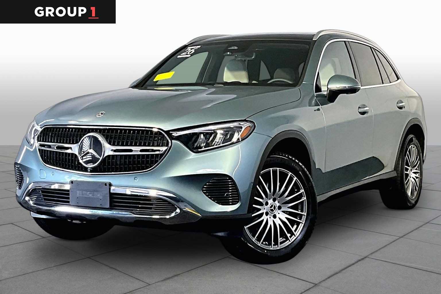 Used 2026 Mercedes-Benz GLC 300 4MATIC image 1