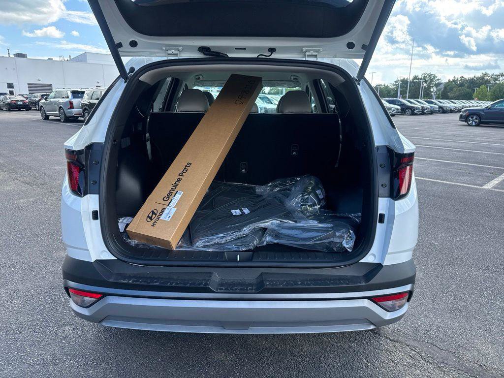 New 2026 Hyundai Tucson SEL Plus AWD/4WD image 8