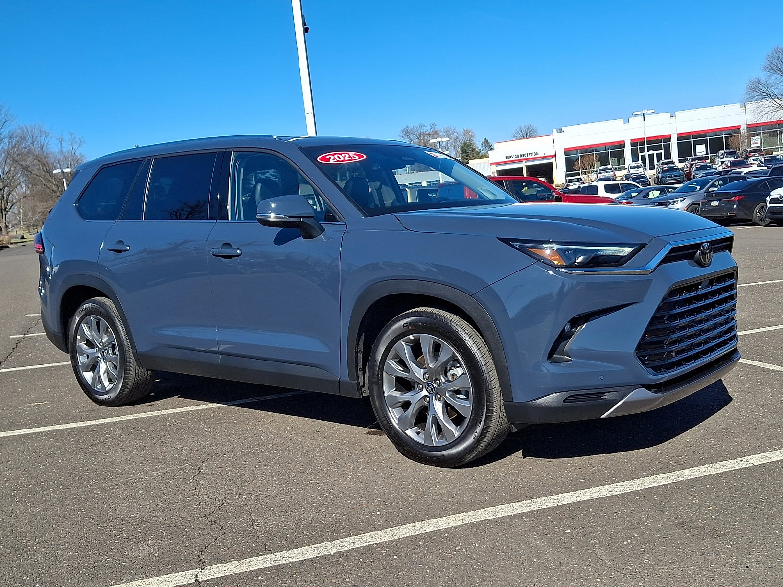Certified 2025 Toyota Grand Highlander AWD image 1