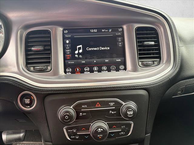 Used 2019 Dodge Charger SXT w/ Plus Group RWD image 17