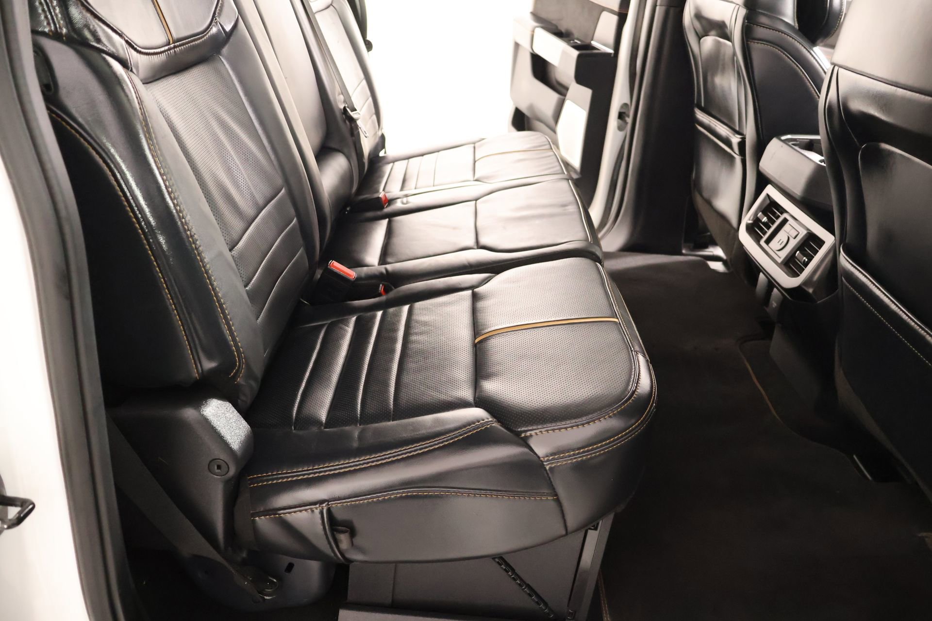 Used 2024 Ford F350 Platinum image 15