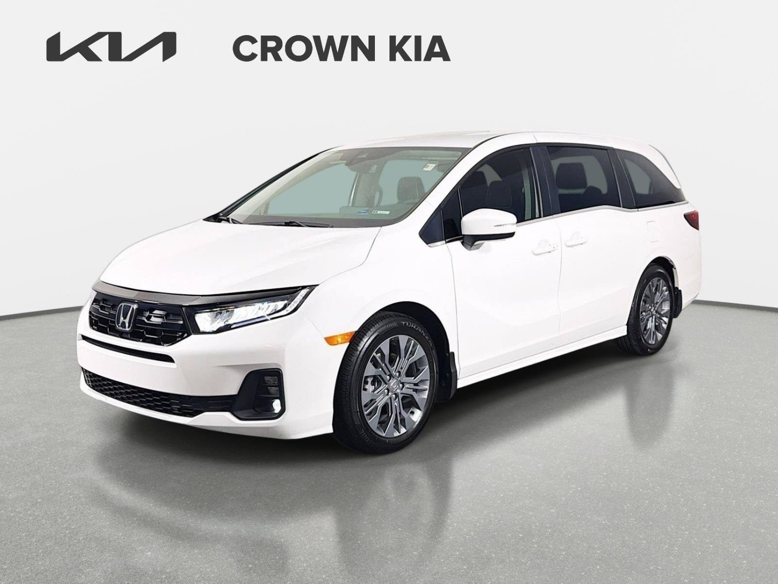 Used 2026 Honda Odyssey Touring image 1