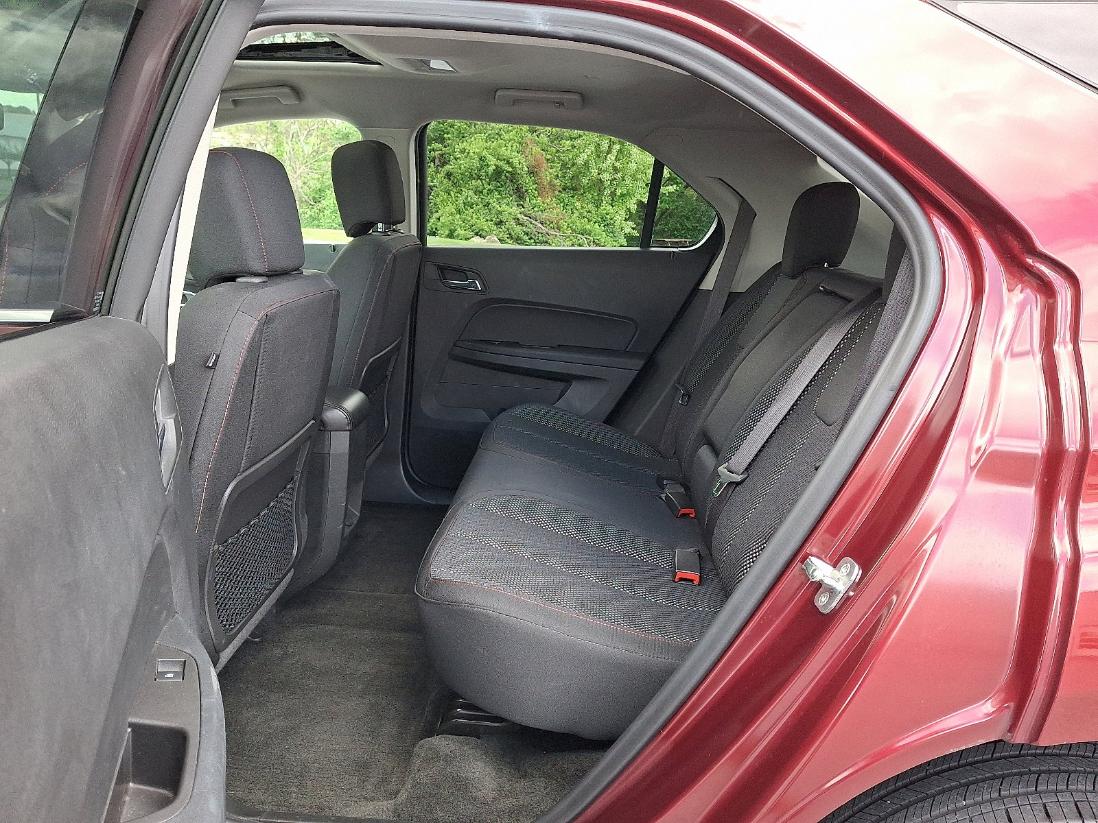 Used 2017 Chevrolet Equinox LT AWD/4WD image 11