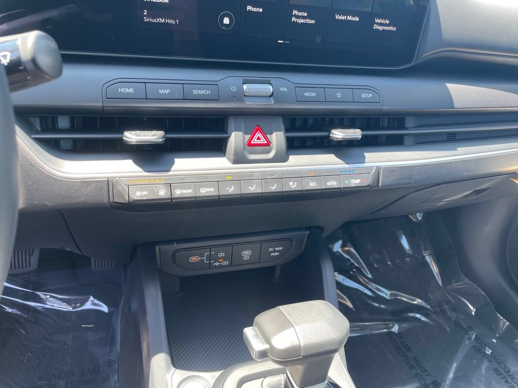 New 2026 Kia K4 FWD image 14