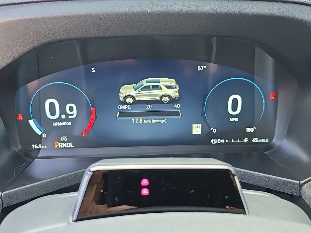 New 2026 Ford Explorer Platinum image 28