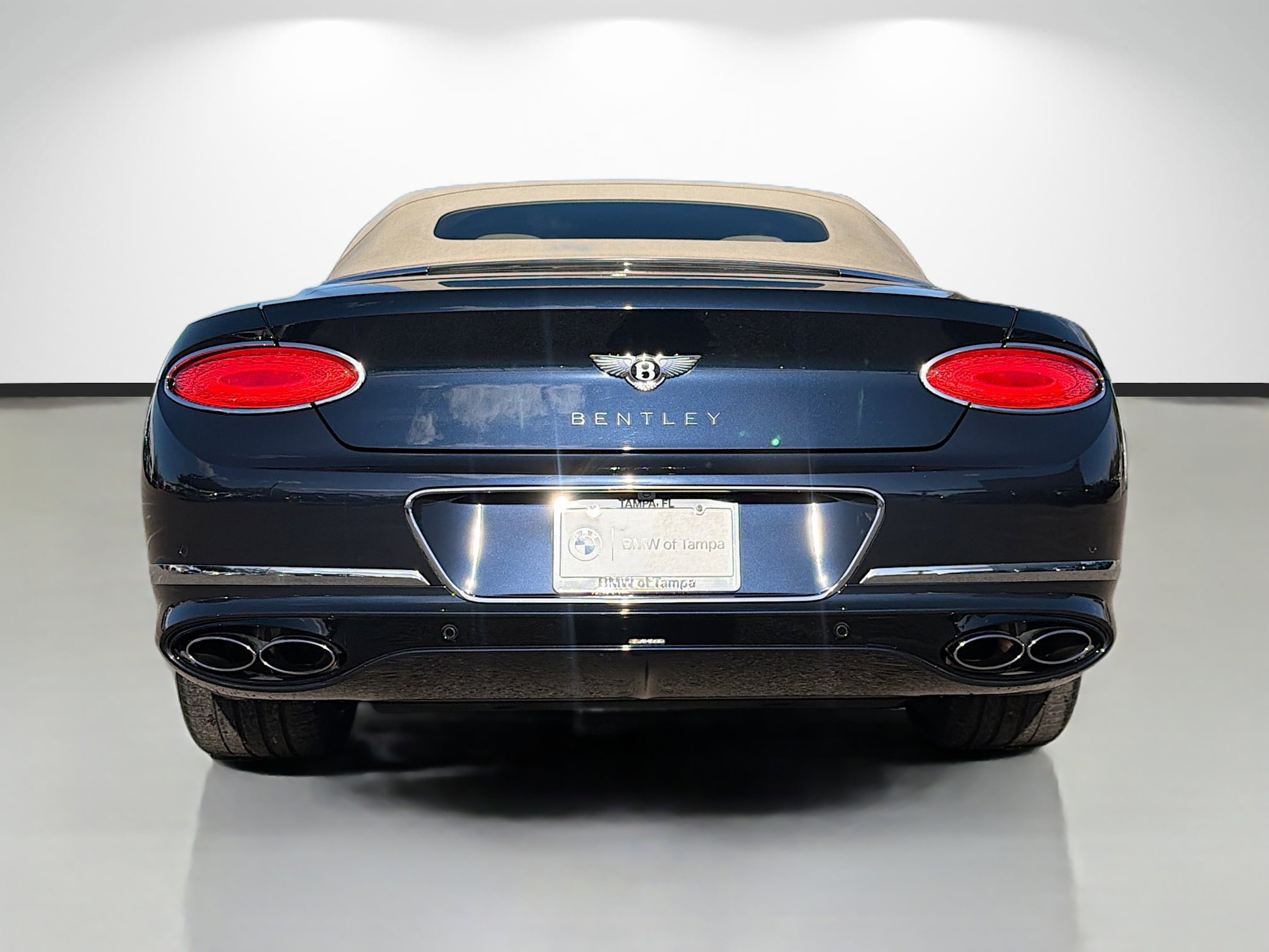 Used 2021 Bentley Continental GT image 4