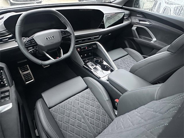 New 2025 Audi SQ5 Premium Plus image 6