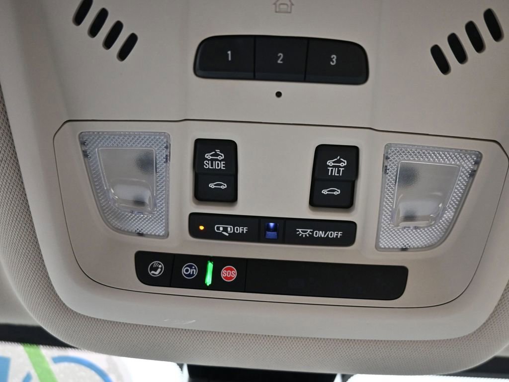 Used 2023 GMC Acadia Denali w/ Denali Ultimate Package image 19