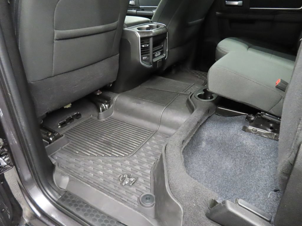 Used 2024 RAM 2500 Big Horn w/ Night Edition AWD/4WD image 45