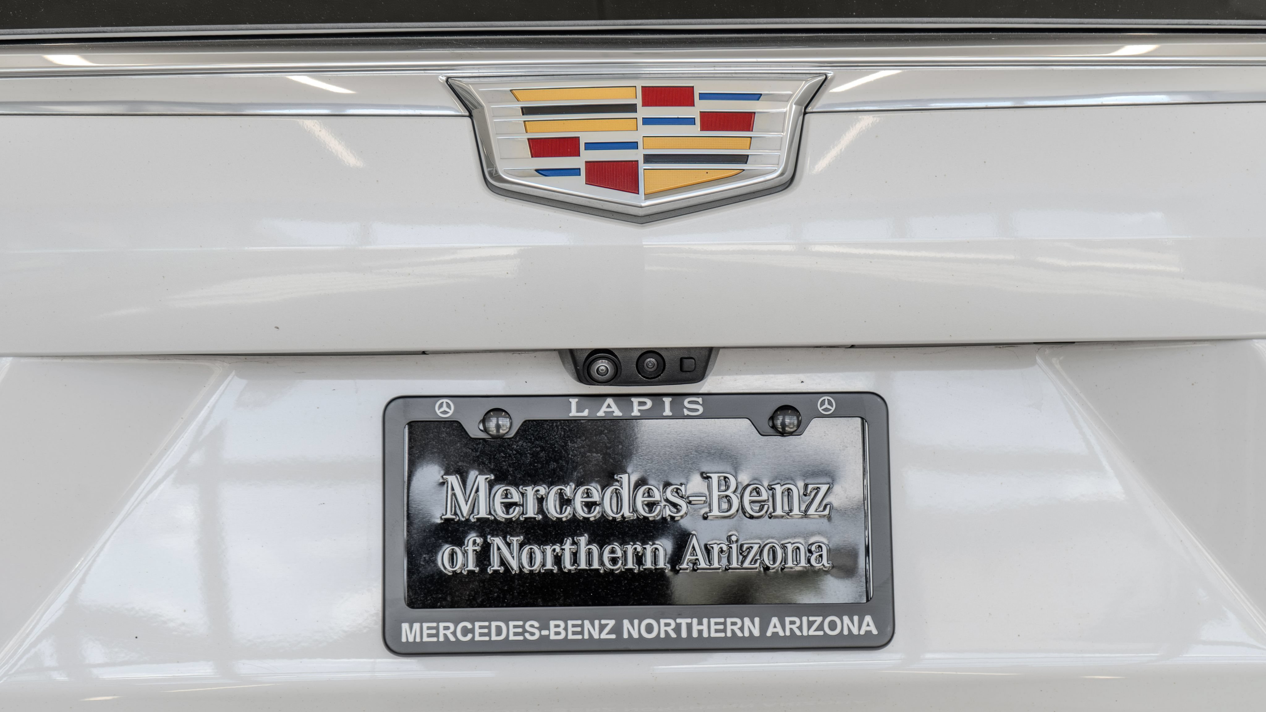 Used 2023 Cadillac Escalade Premium Luxury AWD/4WD image 15