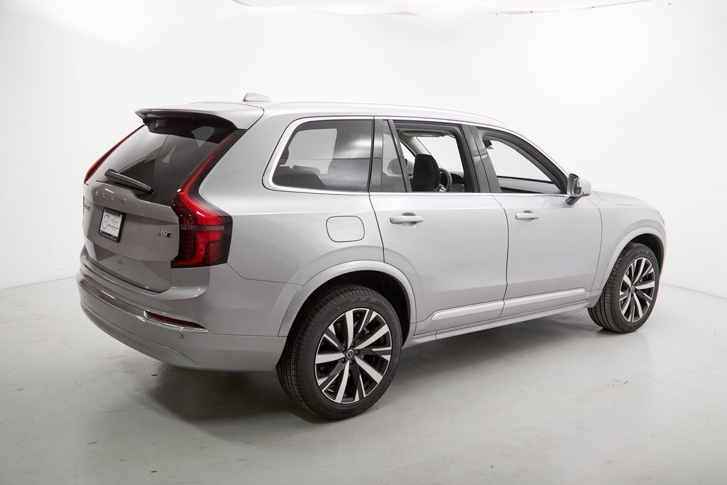 New 2026 Volvo XC90 B6 Core image 8