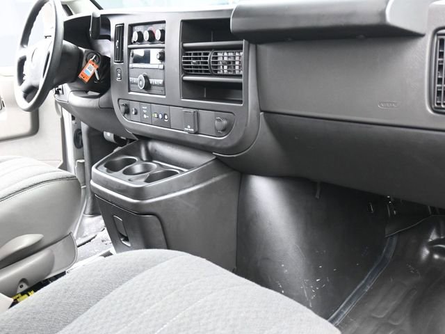 Used 2024 Chevrolet Express 3500 image 20