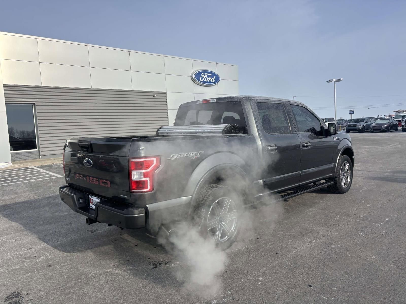 Used 2018 Ford F150 XLT w/ Equipment Group 302A Luxury image 9