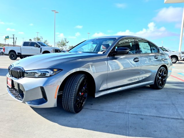 New 2026 BMW 330i Sedan w/ M Sport Package RWD image 3