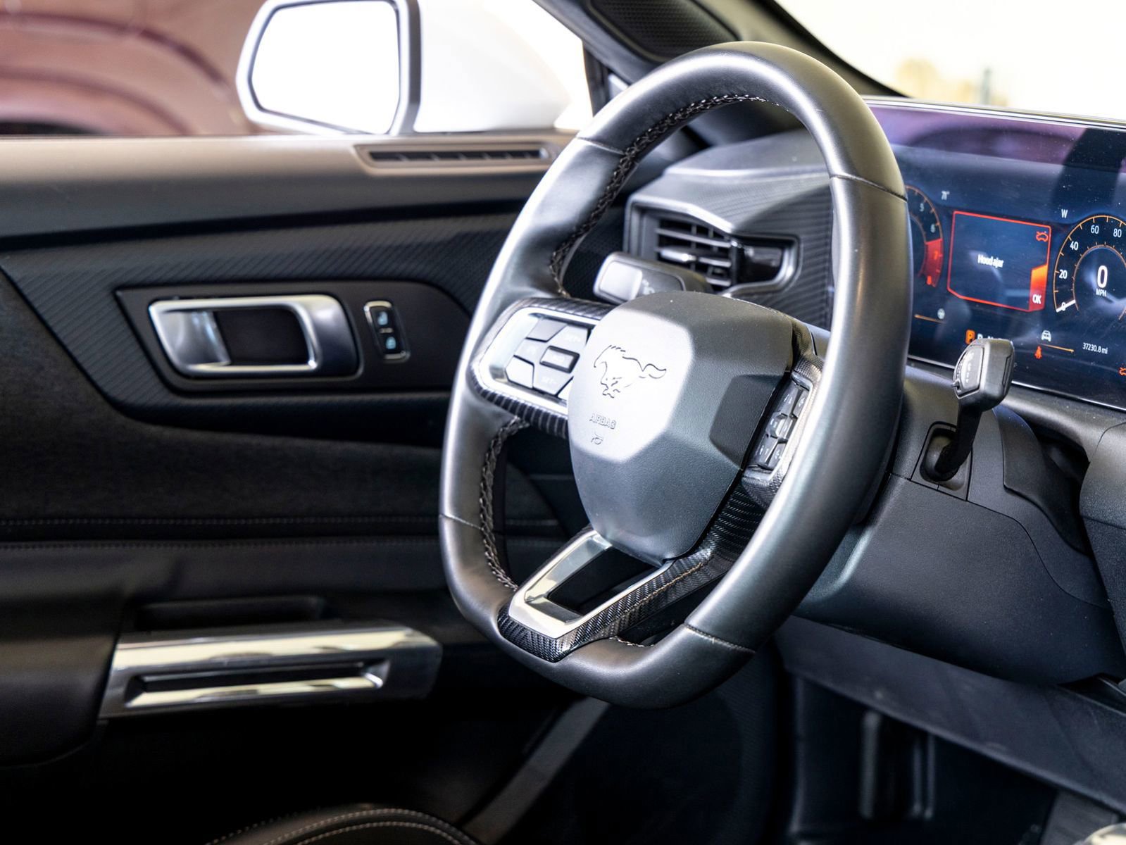 Used 2024 Ford Mustang Coupe image 27