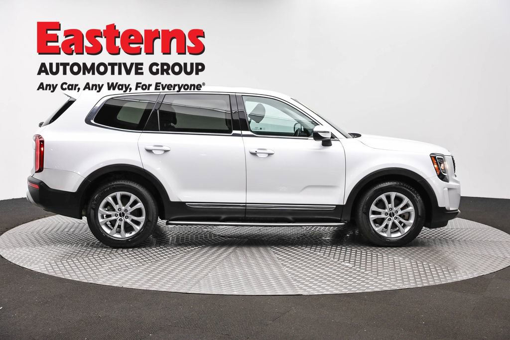 Used 2022 Kia Telluride LX AWD/4WD image 4